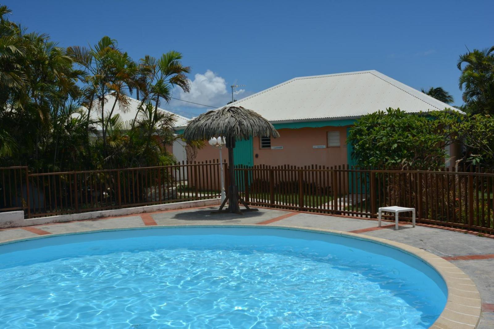 Bungalow La Papaye Bleue Residence Acces Piscine & Plage Saint-Francois  Luaran gambar